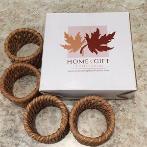 Home & Gift Wicker Napkin Rings - Set of 4 (25 boxes available)